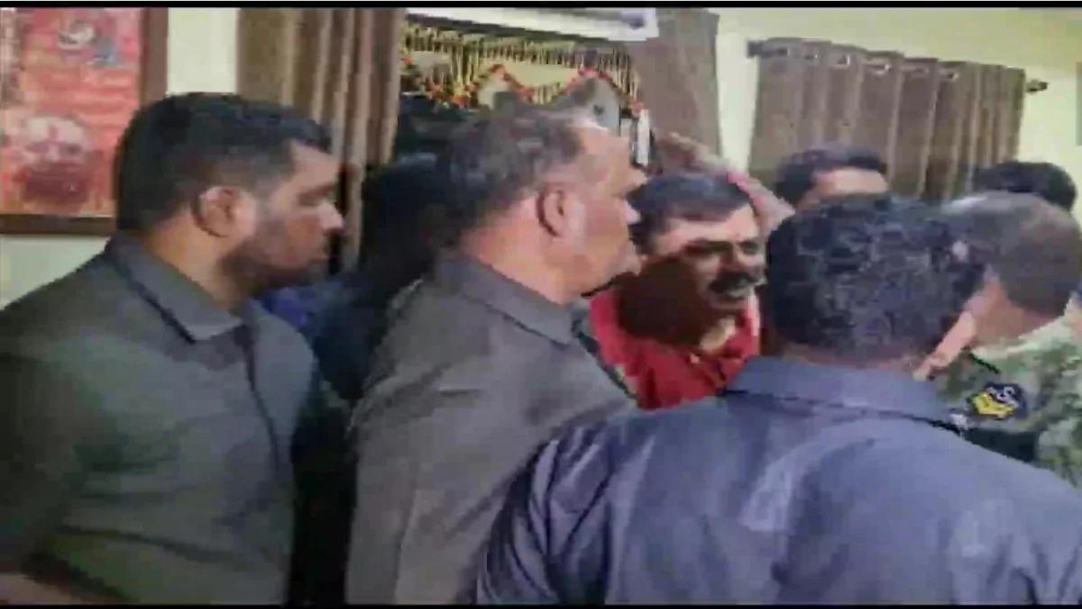 পয়গম্বর বিতর্কে জামিন পেলেন তেলেঙ্গানার বিজেপি বিধায়ক টি রাজা সিং, প্রতিবাদে অগ্নিগর্ভ হায়দরাবাদ, মোতায়েন পুলিশ, RAF