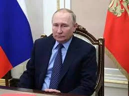 সবচেয়ে আধুনিক অস্ত্র আমাদের হাতে: পুতিন