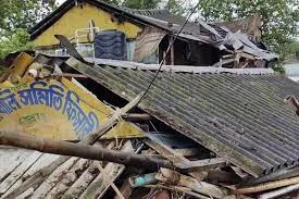 সন্দেশখালিতে টর্নেডো: ক্ষতিগ্রস্তদের ১৫ দিনের মধ্যে ক্ষতিপূরণের আশ্বাস জ্যোতিপ্রিয়র