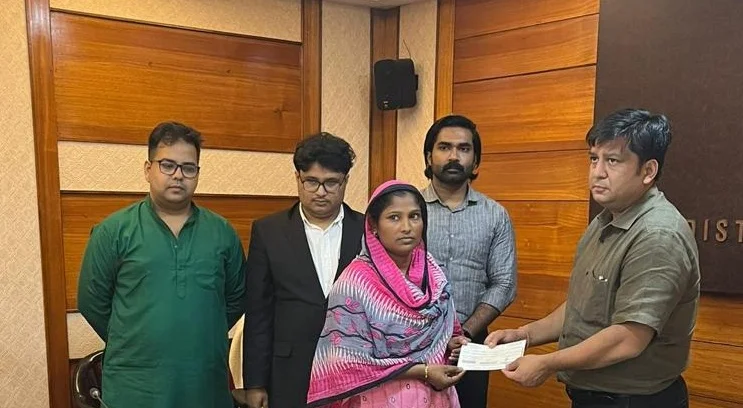 বারুইপুরের মর্মান্তিক ঘটনা: মুখ্যমন্ত্রী প্রমাণ করলেন বাংলা যোগীরাজ্য নয়