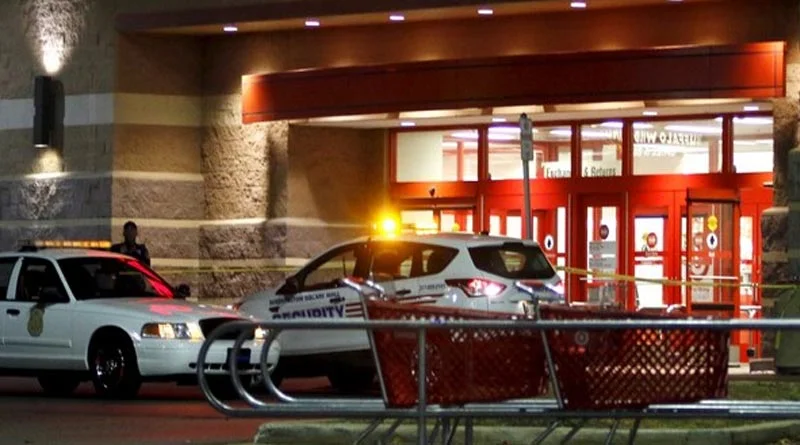 আমেরিকায়  বন্দুক হামলায় নিহত ৪