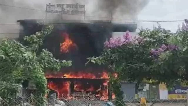 মধ্যপ্রদেশের জব্বলপুরে ভয়াবহ অগ্নিকান্ডের জেরে মৃত ১০, আহত আরও অনেকে