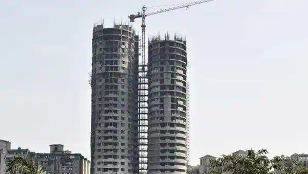 অবৈধ নির্মাণ!মাত্র কয়েক দিনের মধ্যেই মাটিতে মিশে যাবে আকাশচুম্বী “টুইন টাওয়ার”