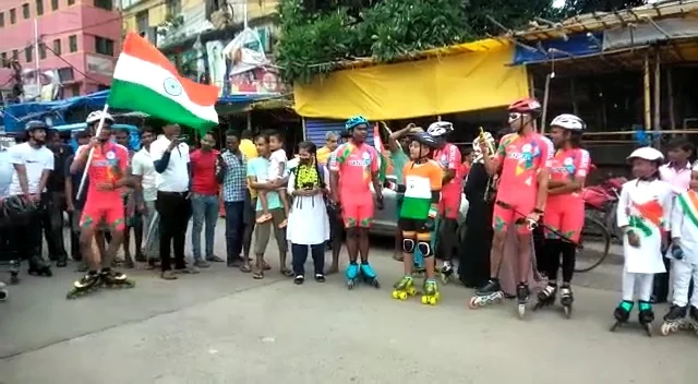 ৭৫তম স্বাধীনতা দিবসে ফ্রি স্টাইল ও স্পিড স্কেটিং র‌্যালি হাওড়ায়
