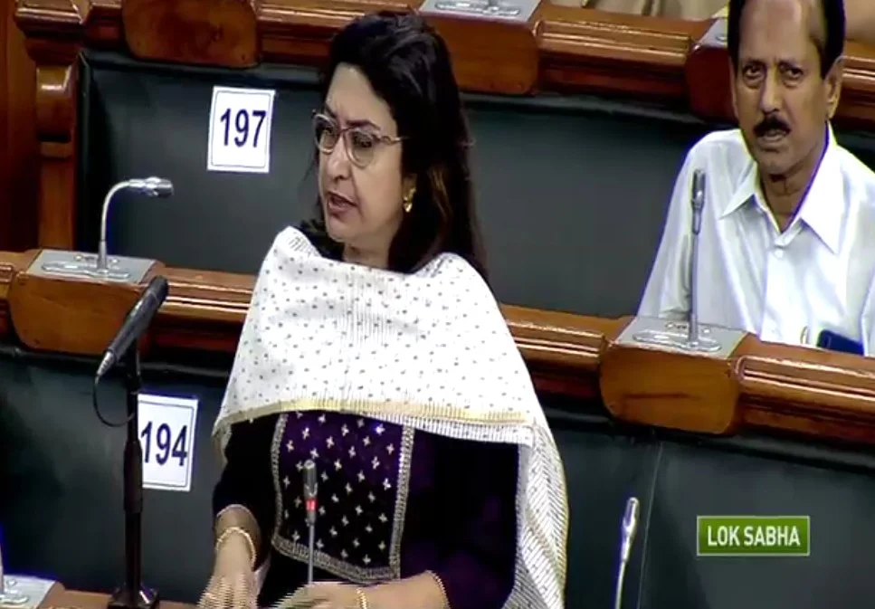 বীরভূমে রেলের বঞ্চনার প্রতিবাদে ফের সংসদে সোচ্চার সাংসদ শতাব্দী রায়