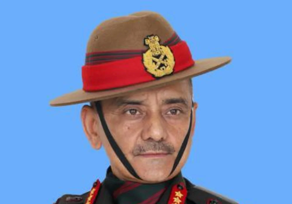 দেশের পরবর্তী সিডিএস লেফটেন্যান্ট জেনারেল অনিল চৌহান, রাওয়াতের মৃত্যুর ৯ মাস পর নাম ঘোষণা