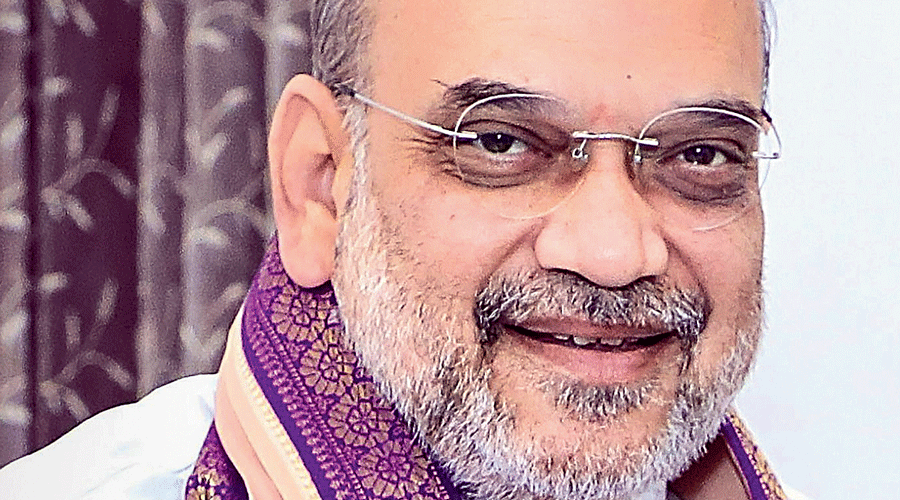 অসমের আটটি উপজাতীয়   সংগঠনের সঙ্গে অমিত শাহর উপস্থিতিতে শান্তি চুক্তি স্বাক্ষরিত  