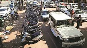 পার্কিংয়ে অনিয়ম রুখতে কড়া পুরসভা, নিয়ম ভাঙলেই এফআইআর  