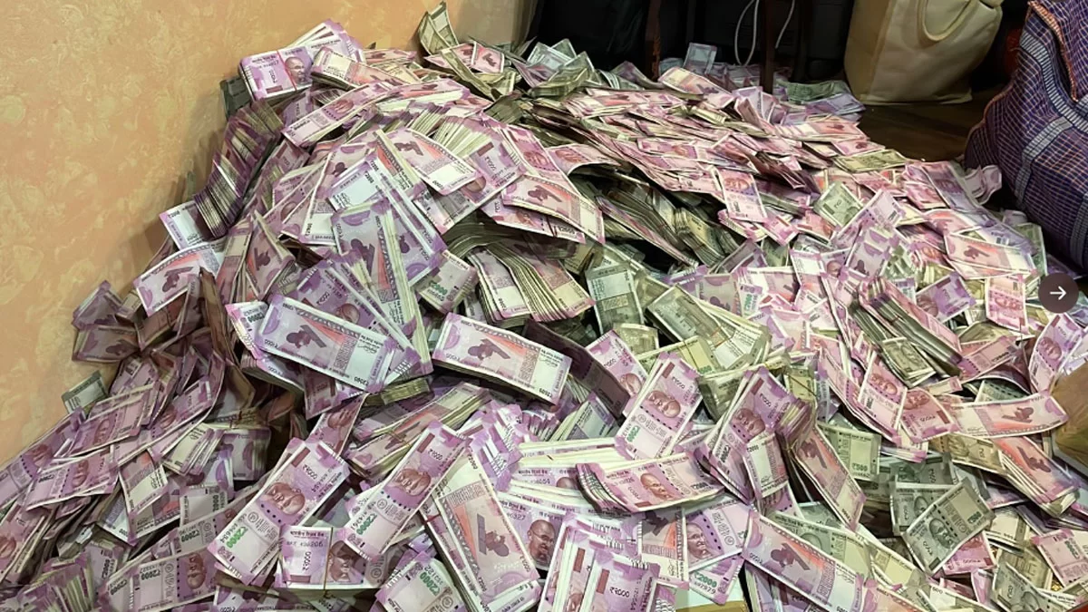 BREAKING:গার্ডেনরিচে আমির খানের বাড়িতে ইডির হানা