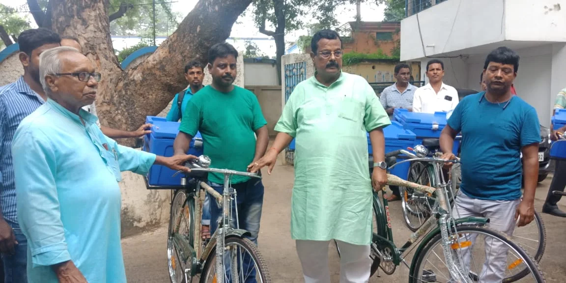 আর্থসামাজিক উন্নয়নে মৎস্যজীবীদের পাশে রাজ্য সরকার