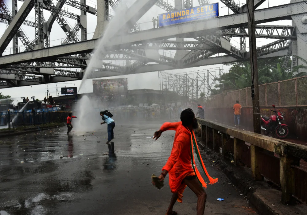 বিজেপির নবান্ন অভিযান নিয়ে স্বরাষ্ট্র সচিবের রিপোর্ট তলব হাইকোর্টের