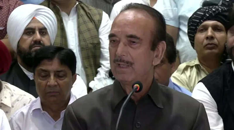 ডেমোক্রেটিক আজাদ পার্টি, উপত্যকায় নিজের দল ঘোষণা করলেন গুলাম নবি