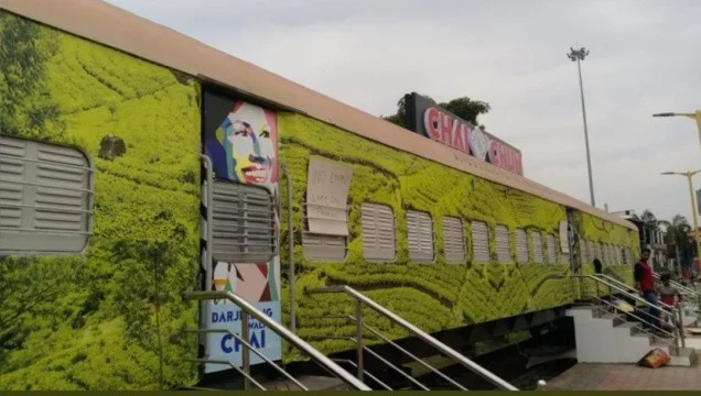 অকেজো বগি দিয়ে তৈরি হচ্ছে রেস্তরাঁ, আয় বাড়াতে অভিনব পথ রেলের