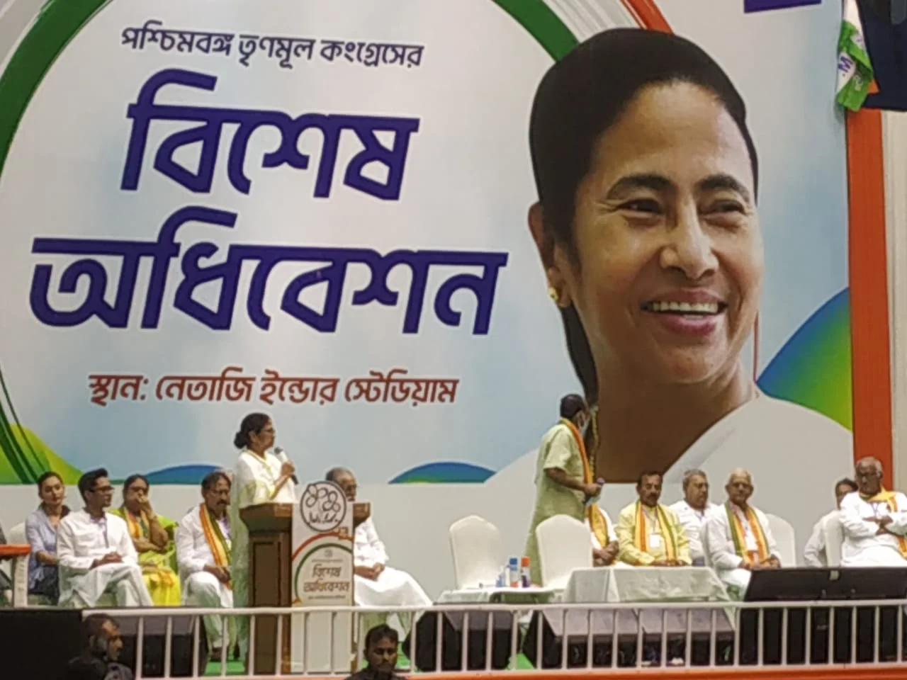 বীরের সম্মান দিয়ে কেষ্টকে ফিরিয়ে আনতে হবে, বীরভূম হারতে শেখেনি: বিজেপির বিরুদ্ধে হুঙ্কার মমতার