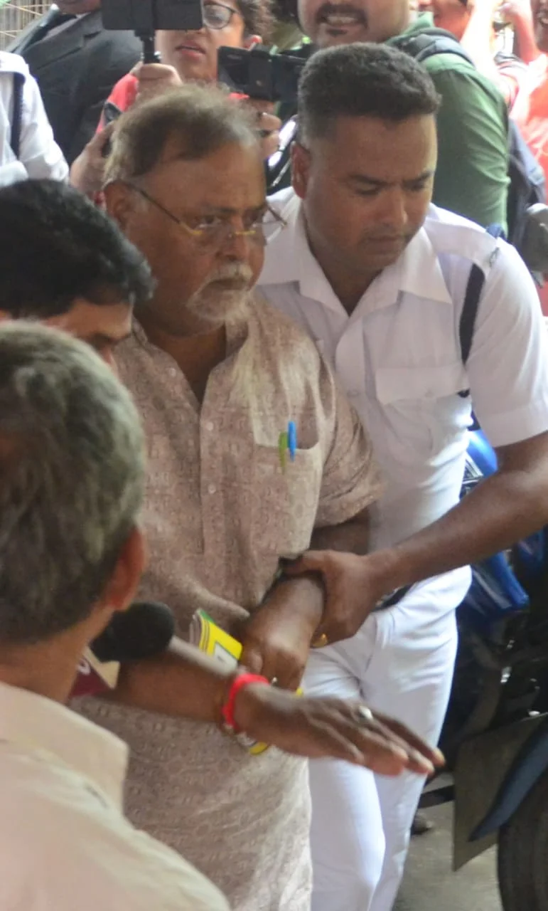 আমি নির্দোষ, নিয়োগের ক্ষেত্রে আমার কোনও ভূমিকা ছিল না, জামিন দেওয়া হোক: পার্থ  