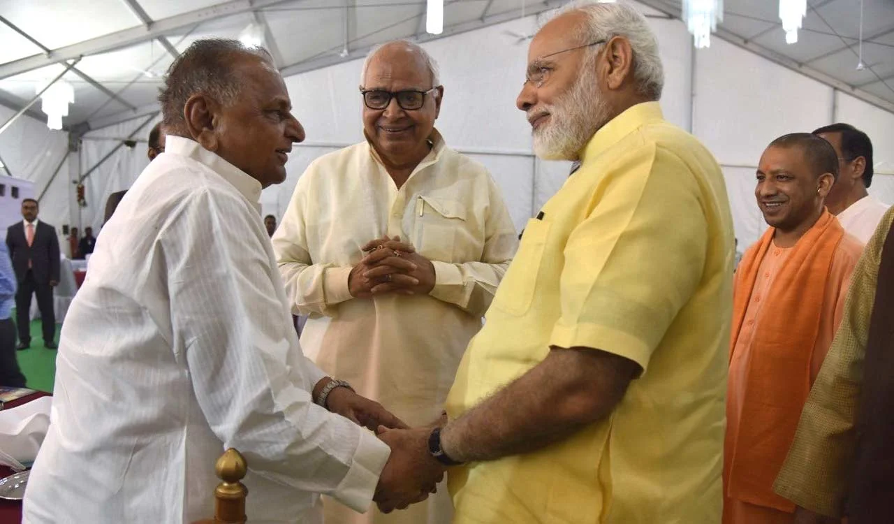 'মুলায়ম সিং যাদবের মৃত্যু দেশের জন্য এক অপূরণীয় ক্ষতি', শোকজ্ঞাপন করে ট্যুইট মুখ্যমন্ত্রী মমতা বন্দ্যোপাধ্যায়ের