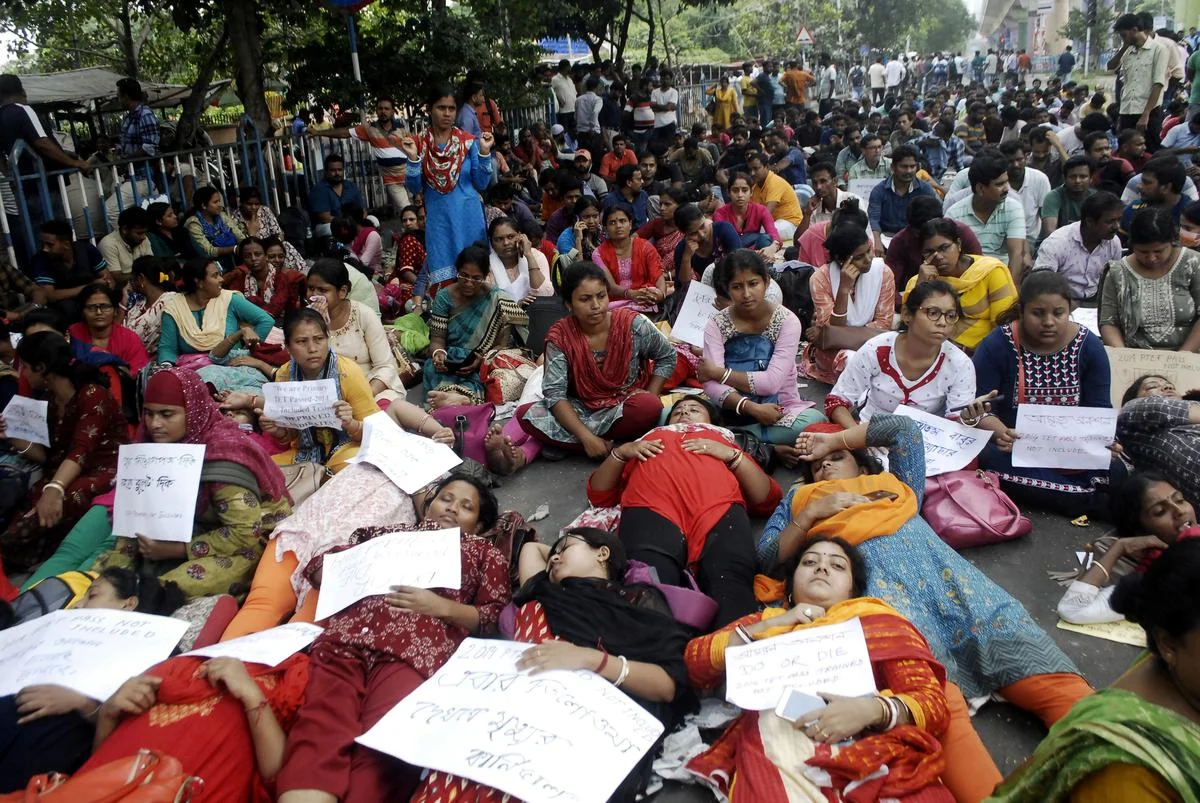 করুণাময়ীর ঘটনায় রিপোর্ট তলব মহিলা কমিশনের