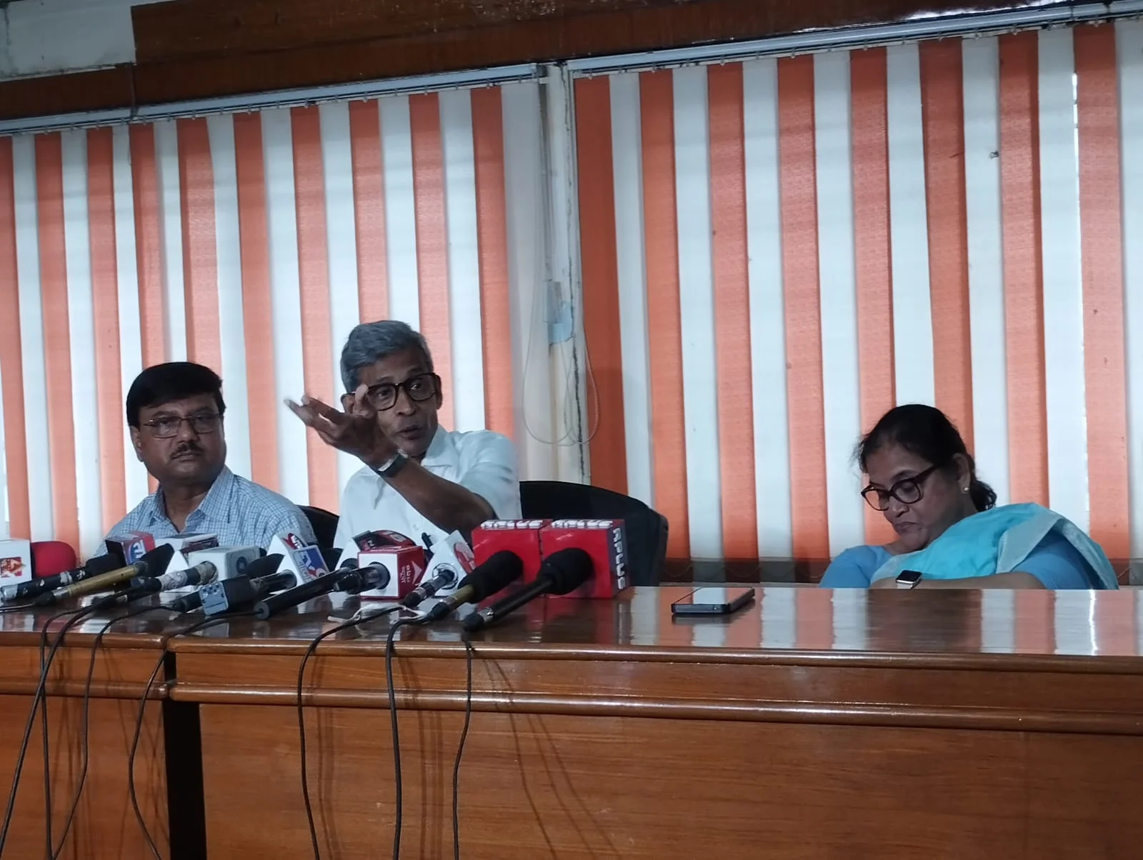 সকল টেট উত্তীর্ণই চাকরি পাবে, পর্ষদ সভাপতি গৌতম পাল