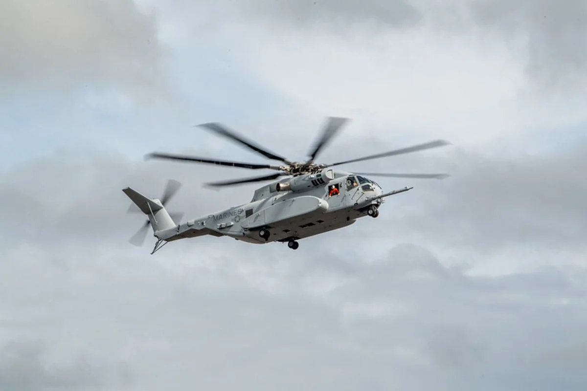 অরুণাচলের দুর্গম পাহাড়ে ভেঙে পড়ল সেনা কপ্টার, মৃত ২