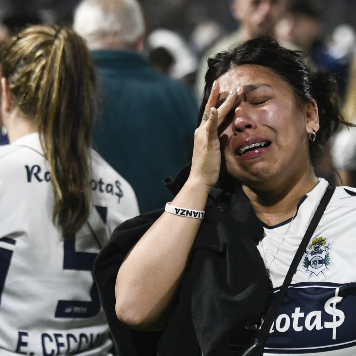 আর্জেন্টিনায় ফুটবল মাঠে দাঙ্গা, মৃত এক