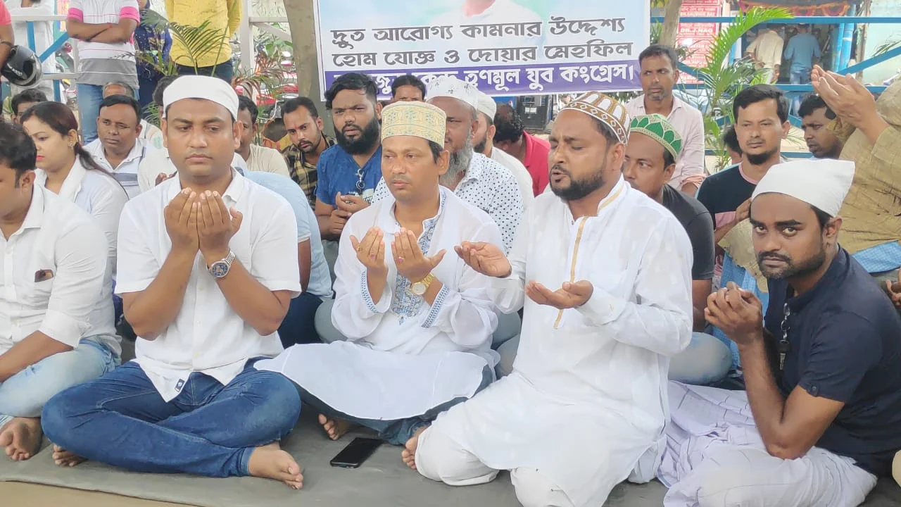 অভিষেক বন্দ্যোপাধ্যায়ের দ্রুত আরোগ্য কামনায় সম্প্রীতির ছবি হাওড়ার ডোমজুড়ে