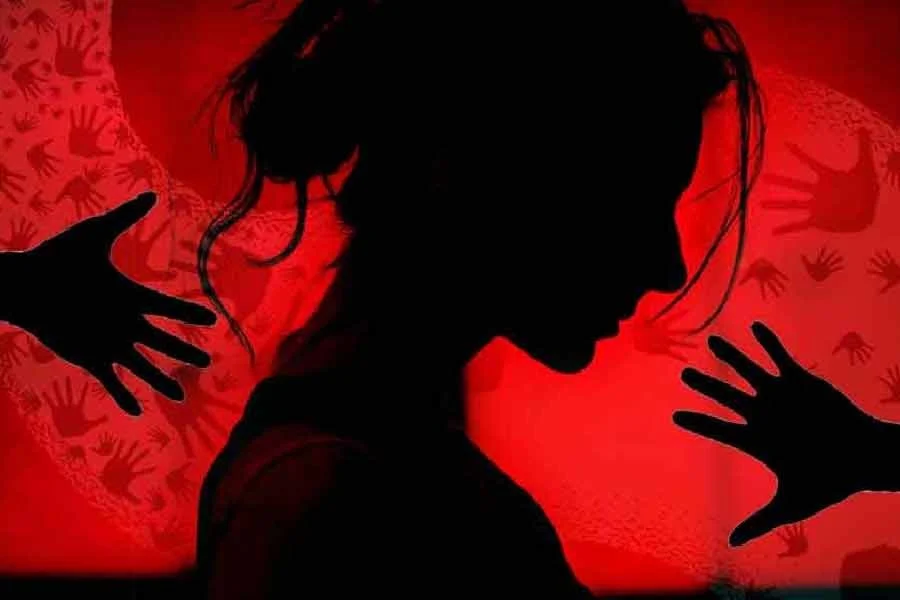 অবাধ নিলাম মেয়েদের!