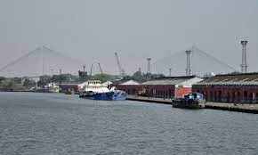 পণ্য খালাসে এবার খিদিরপুর ডকে অত্যাধুনিক টার্মিনাল