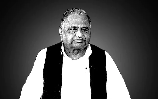 গ্রামেই হবে শেষকৃত্য, মুলায়ম সিং যাদবকে শেষ শ্রদ্ধা জানাতে উপস্থিত থাকবেন কেন্দ্রীয় মন্ত্রী রাজনাথ সিং