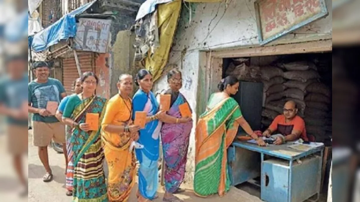 দুয়ারে সরকার ক্যাম্পে হাতে হাতেই মিলবে ‘ই-রেশন কার্ড, বিশেষ উদ্যোগ সরকারের
