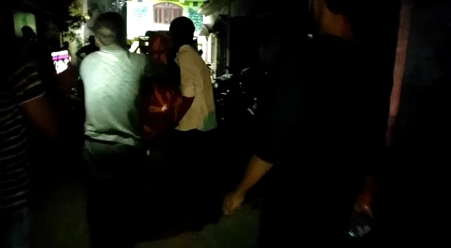 মর্মান্তিক: হাওড়ায় স্ত্রীকে খুনের চেষ্টা, পরে নিজেই 'আত্মঘাতী' স্বামী