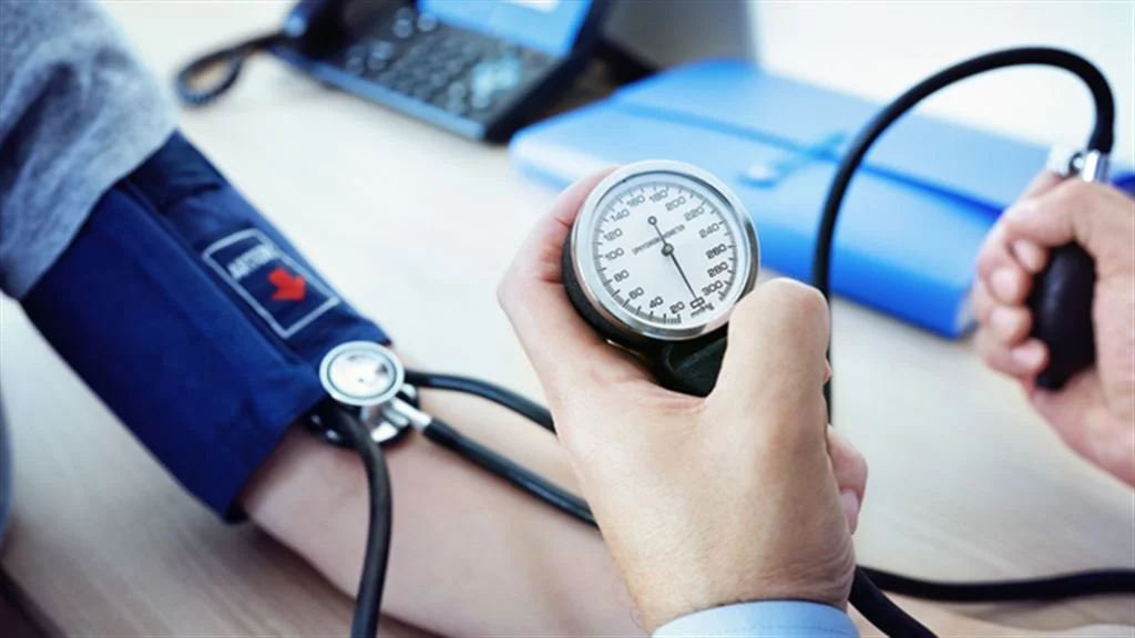 নিয়মিত আলুর চিপস খাচ্ছেন!<div class=