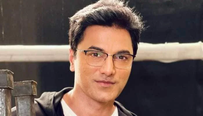 জিমেই লুটিয়ে পড়ে মৃত্যু মুম্বইয়ের টেলি অভিনেতা সিদ্ধান্ত বীর সূর্যবংশীর