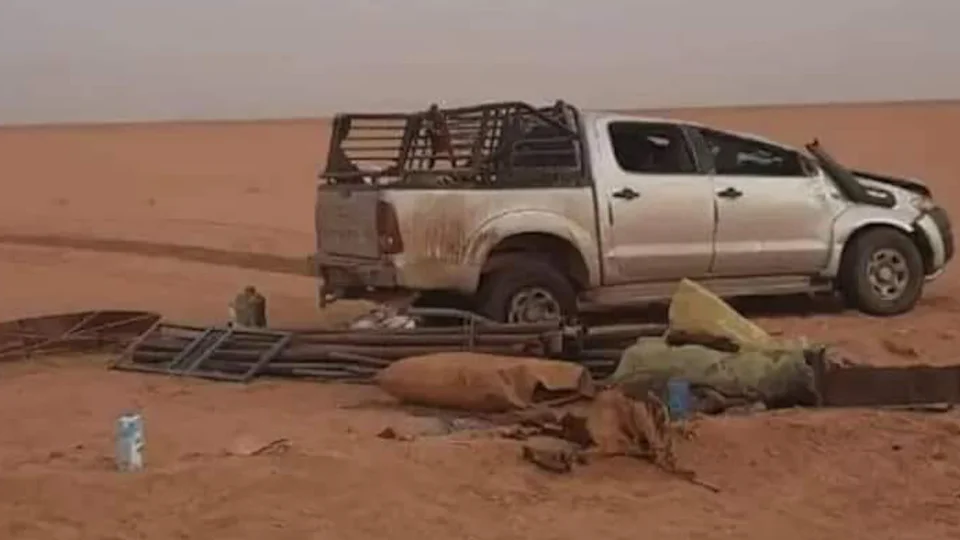 আলজেরিয়ায় দুটি পিকআপ ট্রাকের মুখোমুখি সংঘর্ষ, নিহত কমপক্ষে ১৬,আহত তিন