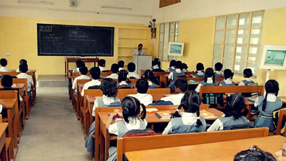 ইংরেজি মাধ্যম মাদ্রাসায় ৪০ শতাংশ শিক্ষক শূন্য, এখনও নিয়োগ প্রক্রিয়া শুরু করল না পিএসসি