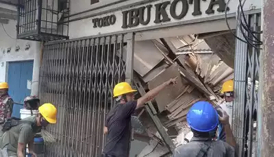 ইন্দোনেশিয়ায় ভূমিকম্পে ৫৬ জনের মৃত্যু, আহত ৭০০