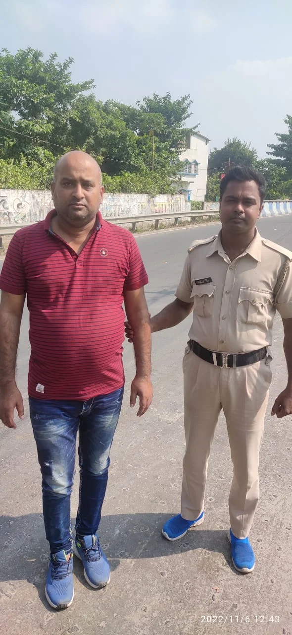 এবার ভুয়ো চিকিৎসক গ্রেফতার গোসাবা থেকে