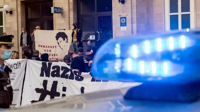 জার্মানিতে নব্য নাৎসিদের উত্থান; টার্গেট অভিবাসীরা