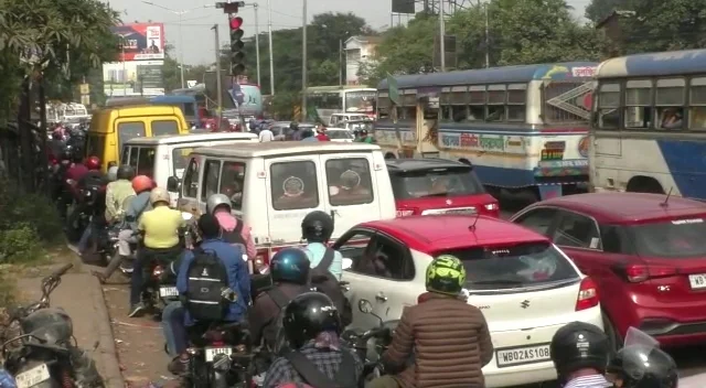 সাঁতরাগাছি সেতুর  সংস্কারের কাজ শুরু,  জেনে নিন পরিবর্তিত রুট