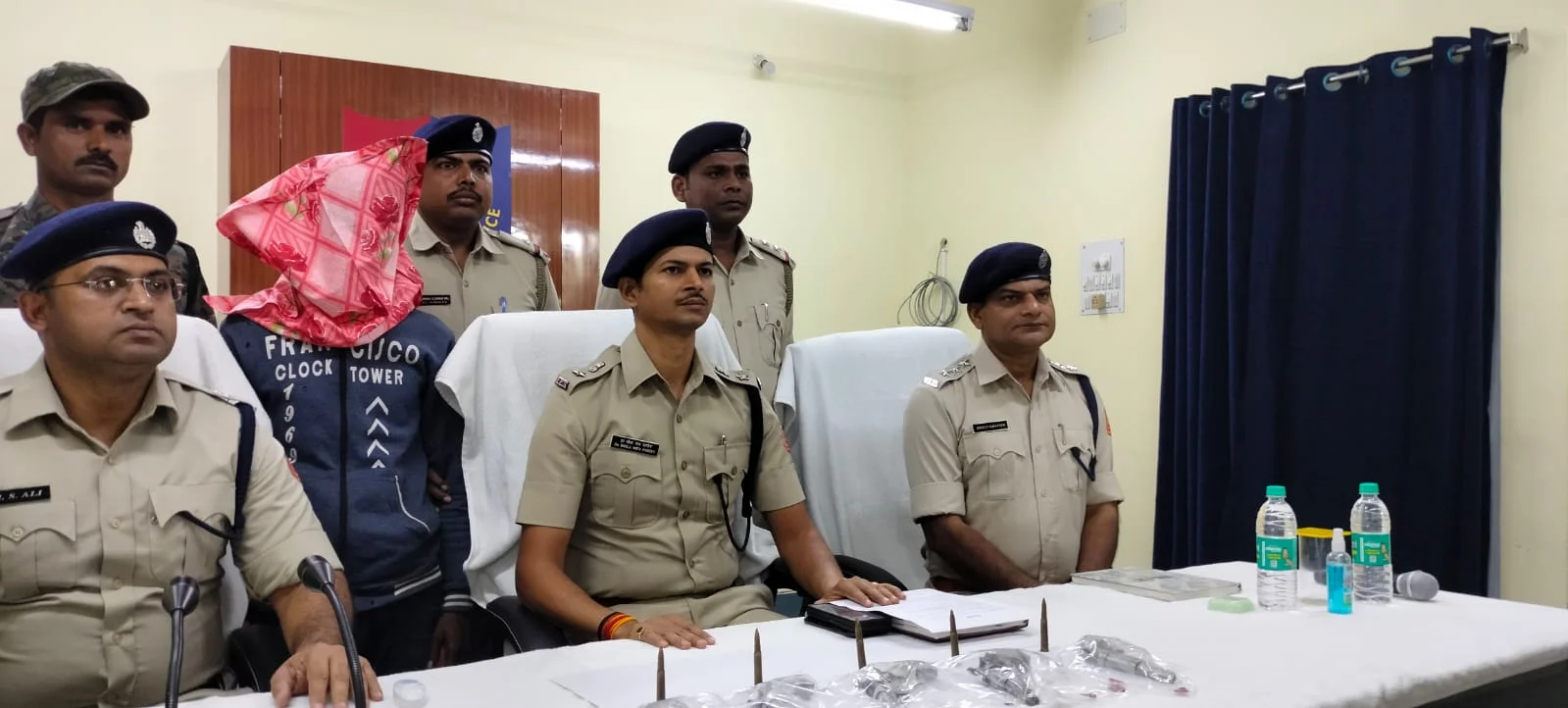 আবারো বড়সড় সাফল্য  সাগরদিঘী থানার পুলিশের, অস্ত্র ও কার্তুজ সহ গ্রেফতার এক