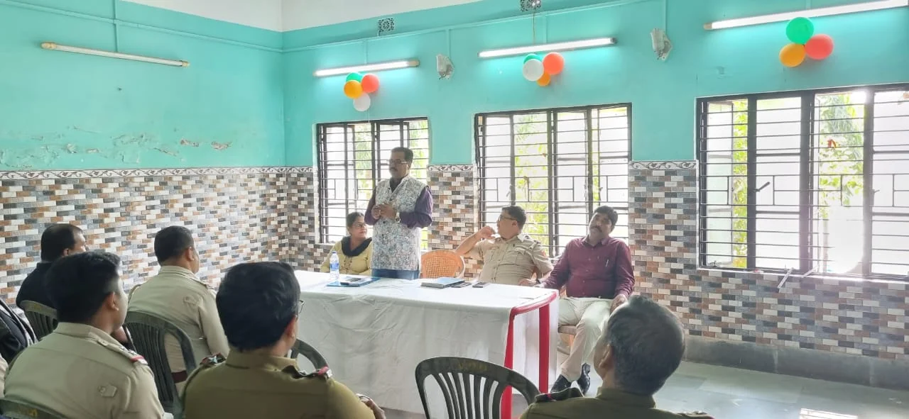 জয়নগর থানার উদ্যোগে হয়ে গেল শিশু ও নারী পাচার বিষয়ক সচেতনতা শিবির