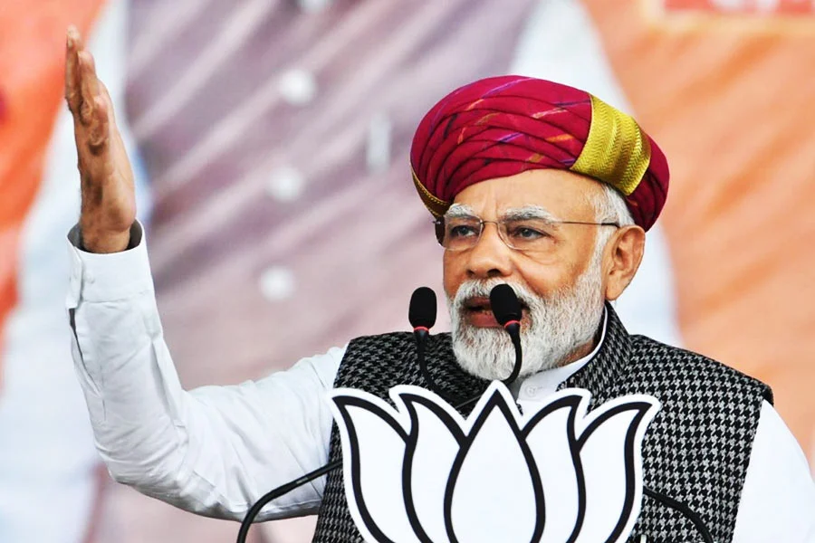 “ কংগ্রেসের অহংকার এখনও কমেনি” গুজরাতে নাম না করেই ফের রাহুলকে বিঁধলেন মোদি