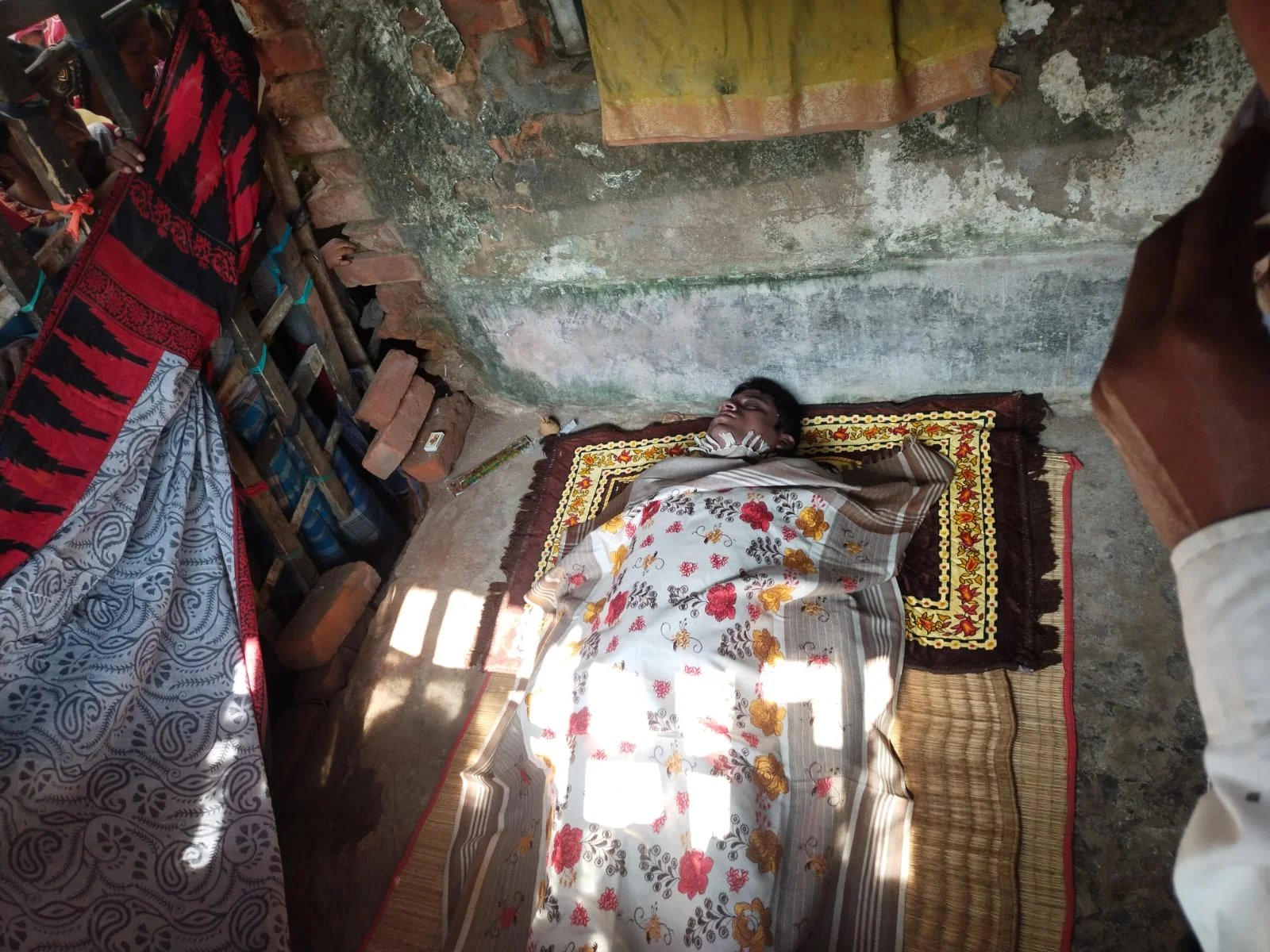 জামাইকে খুন করার অভিযোগ উঠলো শ্বশুর বাড়ির লোকজনের বিরুদ্ধে