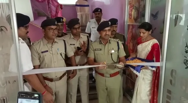 মুখ্যমন্ত্রীর নির্দেশ বড়দিনের আগেই শেষ হবে সাঁত্রাগাছি  সেতুর সংস্কারের কাজ, জানালেন হাওড়ার সিপি