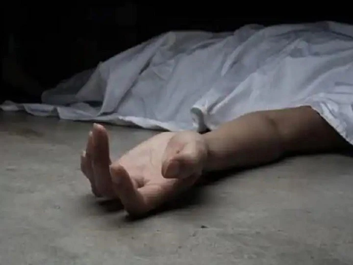 চুঁচুড়ায় চাঞ্চল্য: আলমারি খুলতেই বেরিয়ে এল তিনদিন ধরে নিখোঁজ বৃদ্ধার দেহ