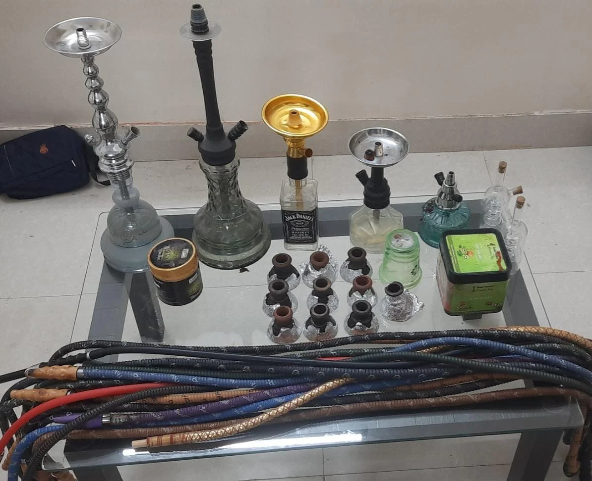 হুক্কা বার চালানোর অপরাধে সল্টলেকে ধৃত ৩
