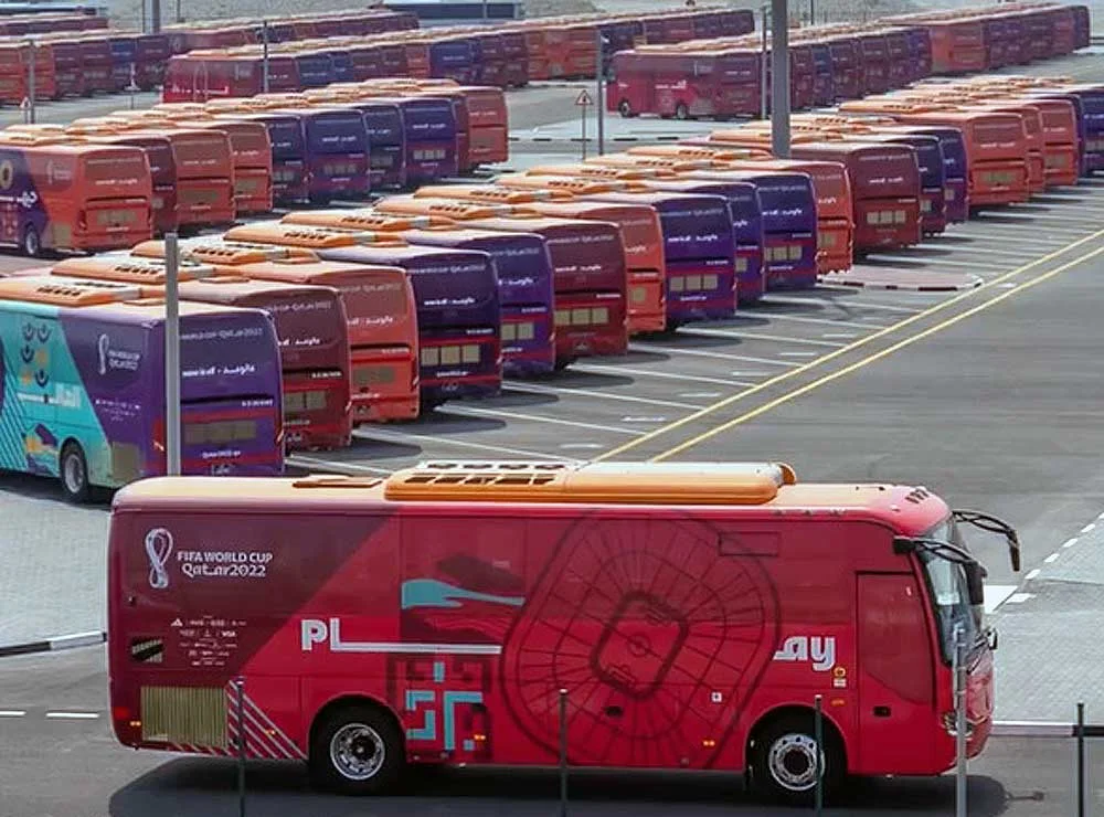 উন্নয়নশীল লেবাননকে বিশ্বকাপে ব্যবহৃত বাস দিচ্ছে কাতার