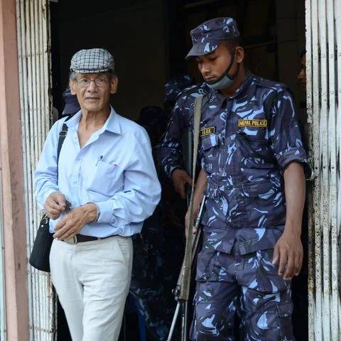 মাত্র ২ বছরে ২০ জন কে খুন, একাধিক ভাষায় দক্ষ, জেনে নিন মুক্তি পেতে চলা সিরিয়াল কিলার চার্লস শোভারাজের অজানা কথা