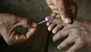 গুজরাতে আজ প্রথম দফায় নির্বাচন, ১৯টি জেলার ৮৯টি আসনে ভোটগ্রহণ চলছে