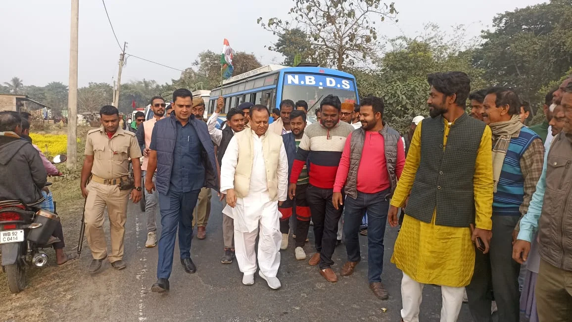 পাখির চোখ উত্তর দিনাজপুর, ত্রিস্তর পঞ্চায়েত নির্বাচনকে ঘিরে বিশাল জনসভা