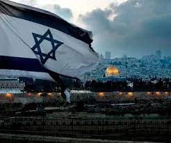 ফিলিস্তিনিদের মধু চুরি করছে ইসরাইল!